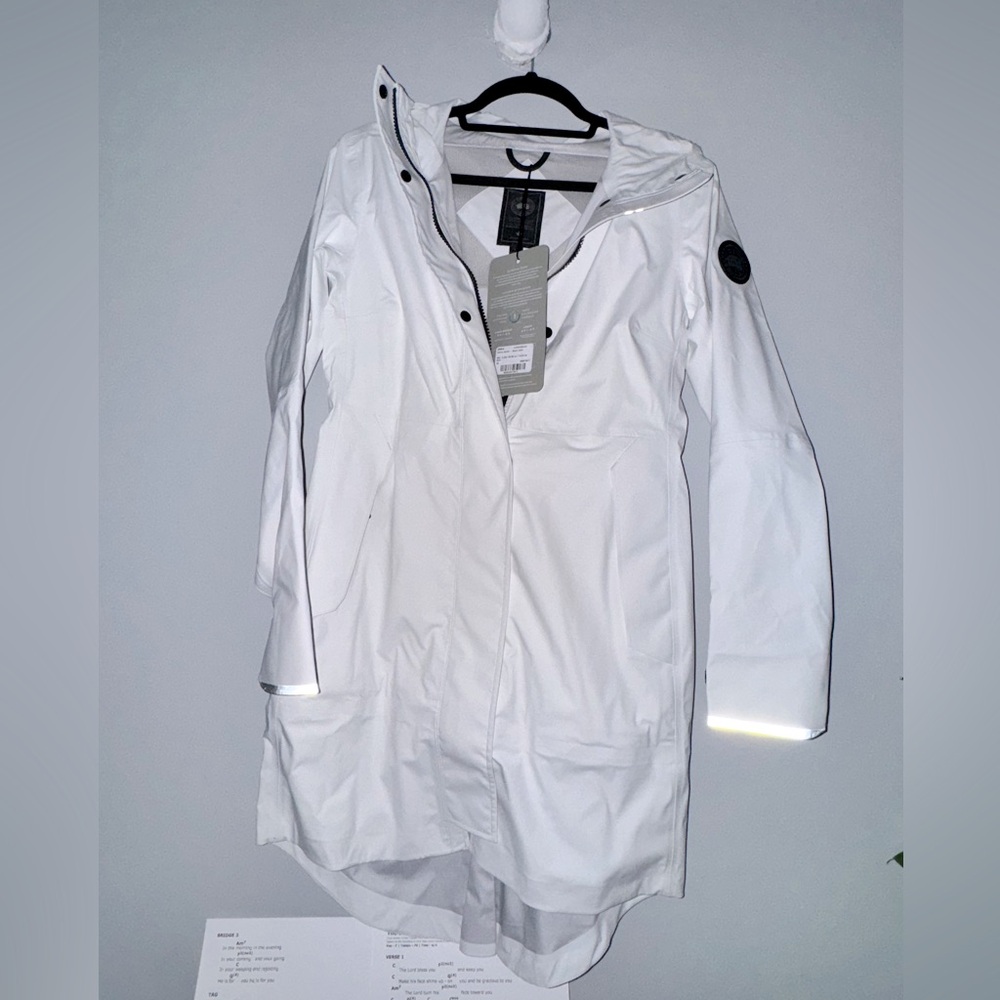 Canada Goose Salida Women's White Waterproof Jacket - Picture 8 of 9